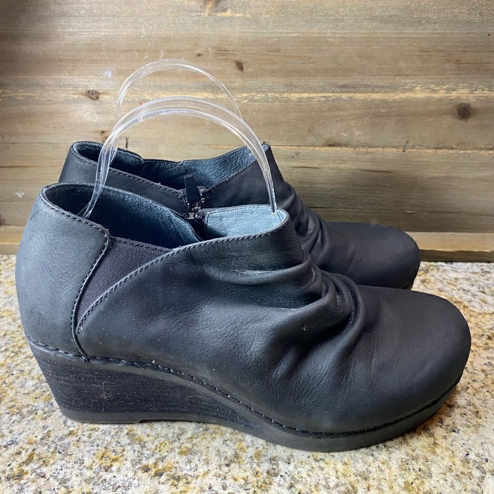 ✅Dansko Sheena Wedge Ankle Boot Bootie Womens 41 Black Leather Zip